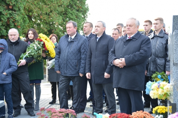 Рівненські рятувальники вшанували загиблих за Україну (Фото)