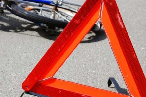 На Рівненщині  водій збив двох велосипедистів