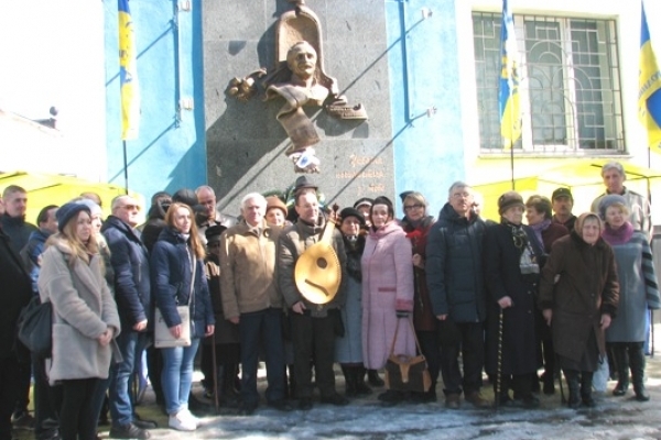 Рівненські рухівці вшанували пам'ять В’ячеслава Чорновола