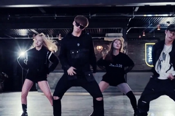 У Рівному на Лебединці влаштують k-pop random dance 