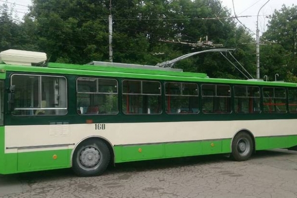 Оновлений тролейбус тепер катається вулицями Рівного (Фото)