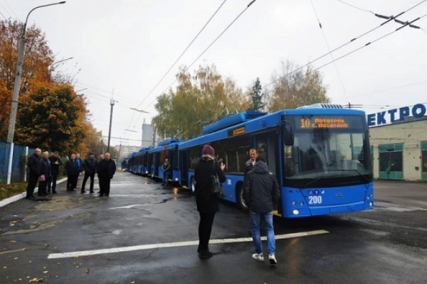  Сім нових тролейбусів вирушать на вулиці Рівного 