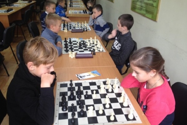 У Рівному змагалися шахові «Юні таланти»