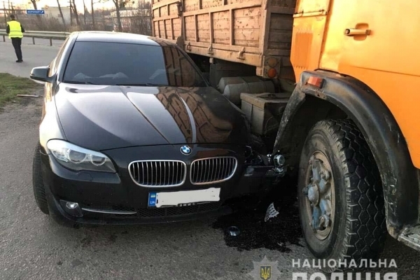 На автодорозі «Київ-Чоп» у ДТП постраждали двоє осіб