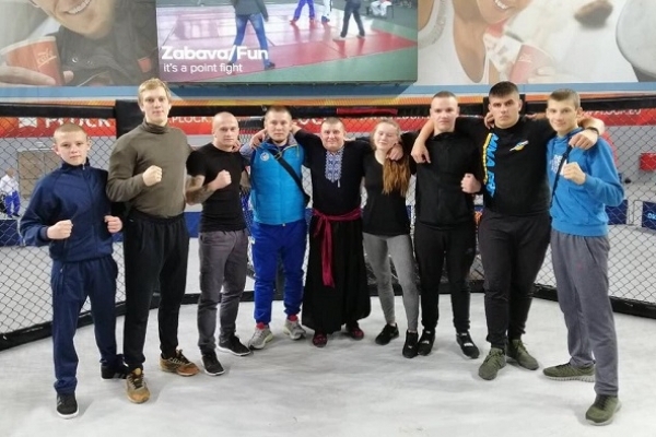  Бійці з Рівненщини перемогли на Кубку Європи з козацького двобою