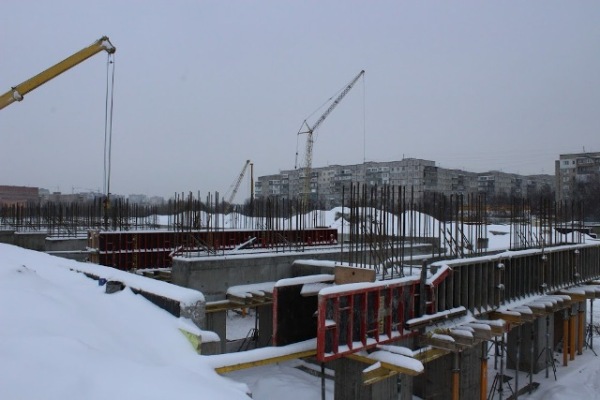 Як у Рівному посувається будівництво спорткомплексу на Макарова