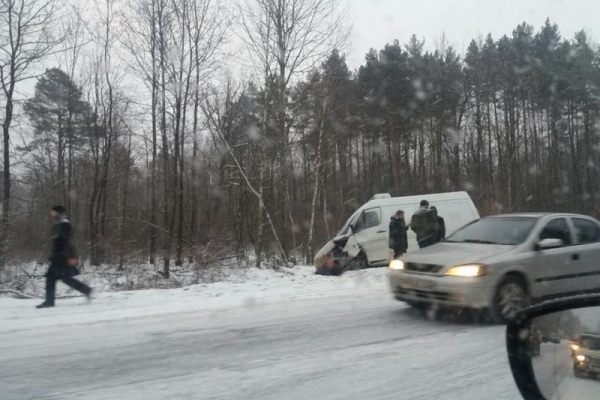ДТП у Костопільському районі: зіткнулися чотири автомобілі