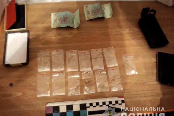На Дубенщині поліцейські затримали збувача наркотиків 
