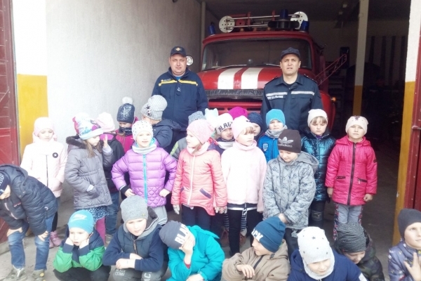 Степанські рятувальники провели екскурсію для учнів місцевої ЗОШ