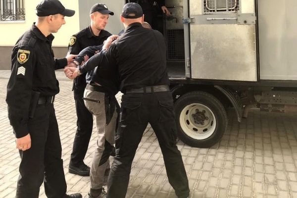На Рівненщині триває конкурс на посади поліцейських конвойної служби 