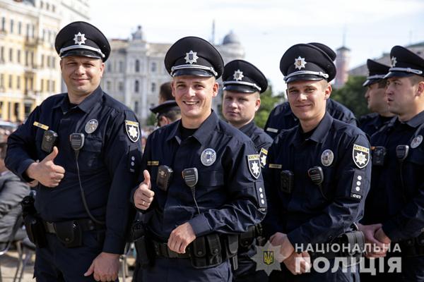 В Україні запустили проект «Поліцейський офіцер громади»  