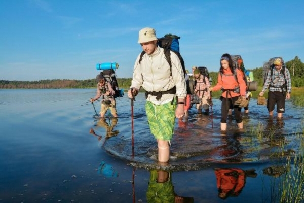 Рівненські туристи промандрували рідним краєм пішки понад 100 км