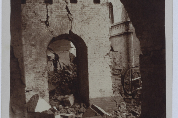 У соцмережі оприлюднили фото Тараканівського форту на початку ХХ століття