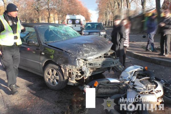 У ДТП на вулиці Уласа Самчука у Рівному травмувалися двоє громадян (фото, відео)