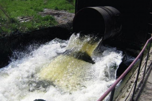 Екологи наклали штраф на водоканал на Рівненщині, бо забруднює Случ