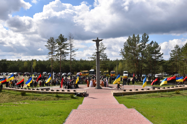 На Гурбах вшанували пам'ять бійців, полеглих у найбільшому бою УПА
