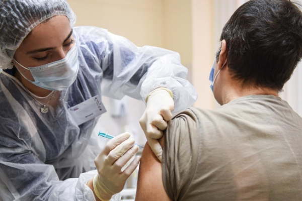 Довіра жителів Рівненщини щодо вакцинації почала зростати