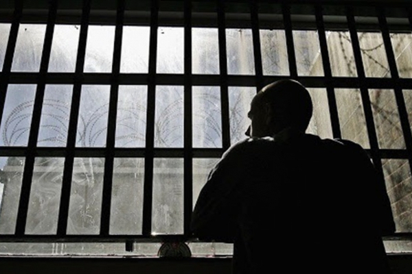 На Рівненщині чоловік проведе 7 років за ґратами за вбивство матері