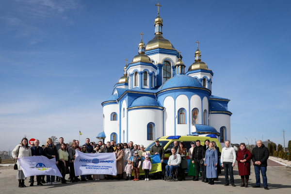 Медичний автомобіль від Нетішинської громади та ХАЕС вирушив на передову