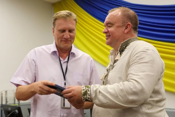 Керівник Енергоатома Петро Котін вручив відзнаки працівникам ХАЕС