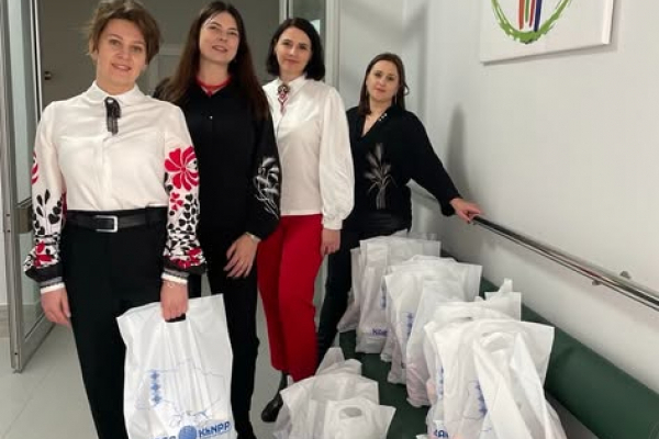 Представниці бухгалтерії філії «ВП ХАЕС» відвідали військовослужбовців, які проходять реабілітацію