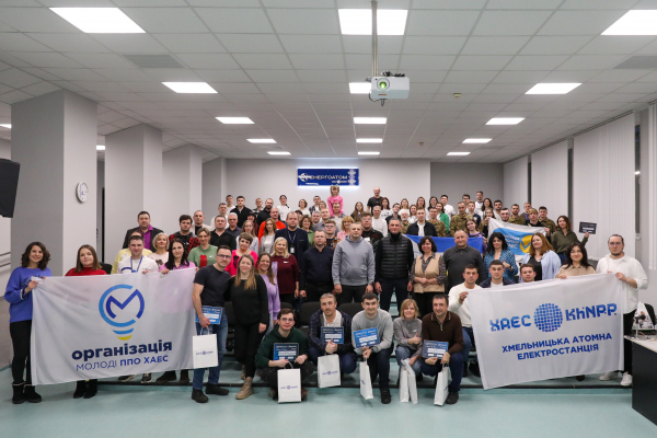 Завдяки інтелекту та розуму на ХАЕСвдалося зібрати понад 40 тисяч гривень для фронту