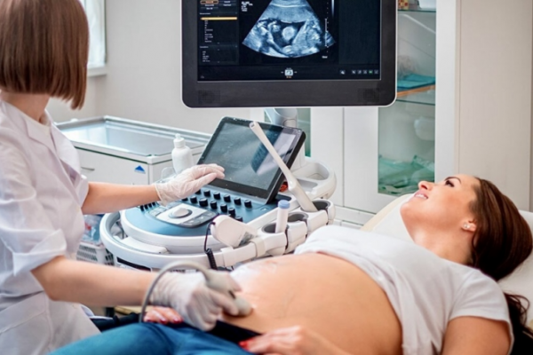 Сучасна репродуктивна медицина на Рівненщині: 15 вагітностей завдяки новим методам лікування