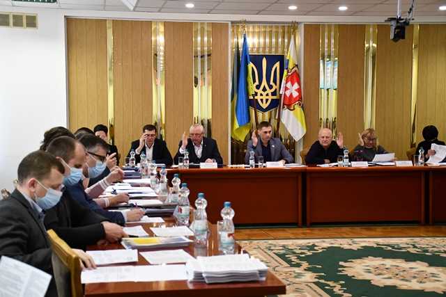 Сесія рівненської обласної ради 17 грудня: скільки питань розглядатимуть