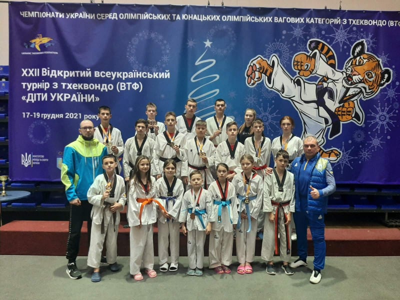 Десяток медалей привезли до Рівного юні тхеквондисти зі Всеукраїнського конкурсу в Харкові
