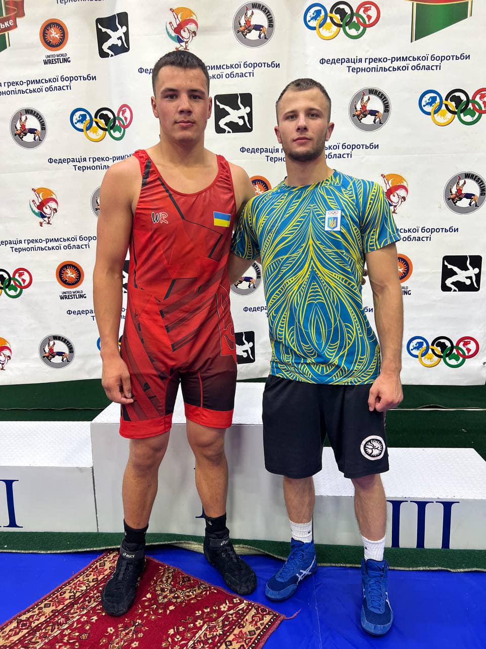 Двоє рівненських борців здобули золото на турнірі в Тернополі