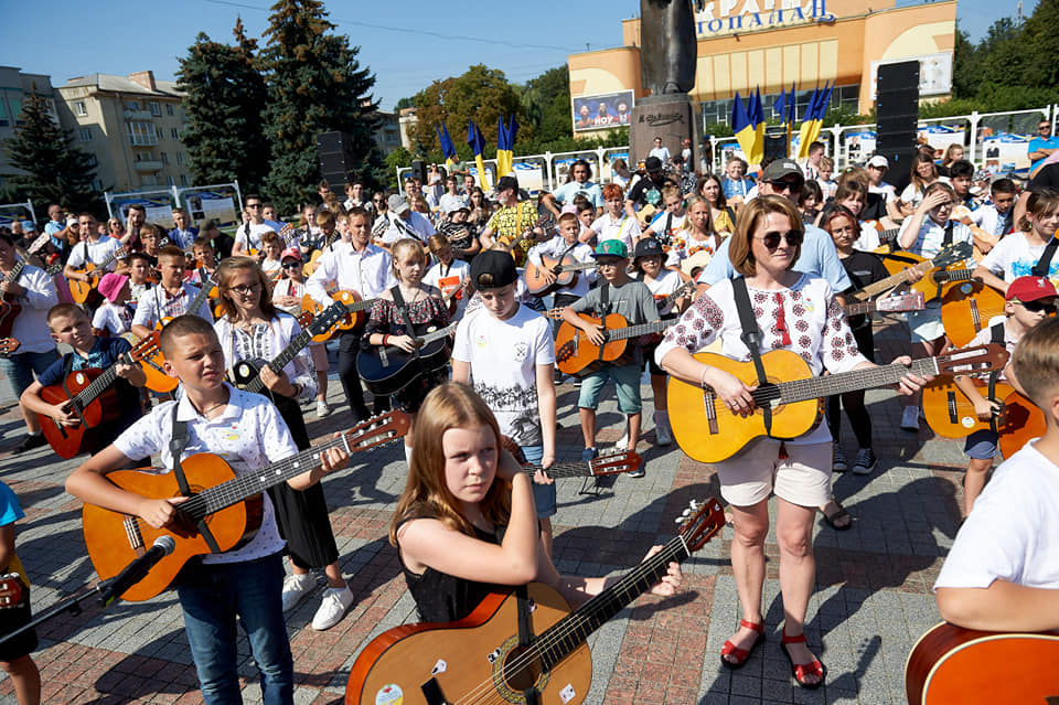 У Рівному на День міста встановили рекорд України