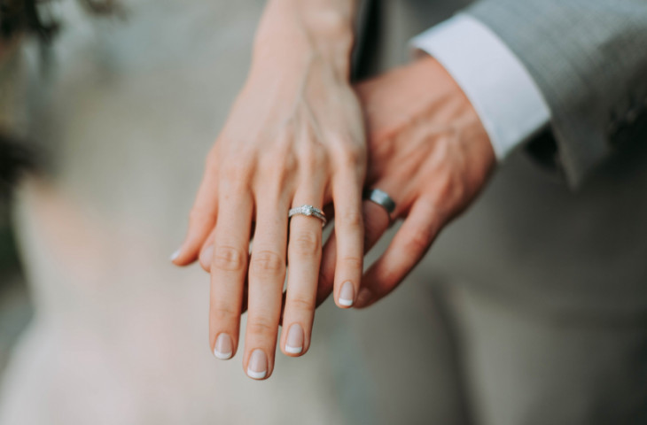 Рівнянам на замітку: подати заяву на шлюб можна не виходячи з дому