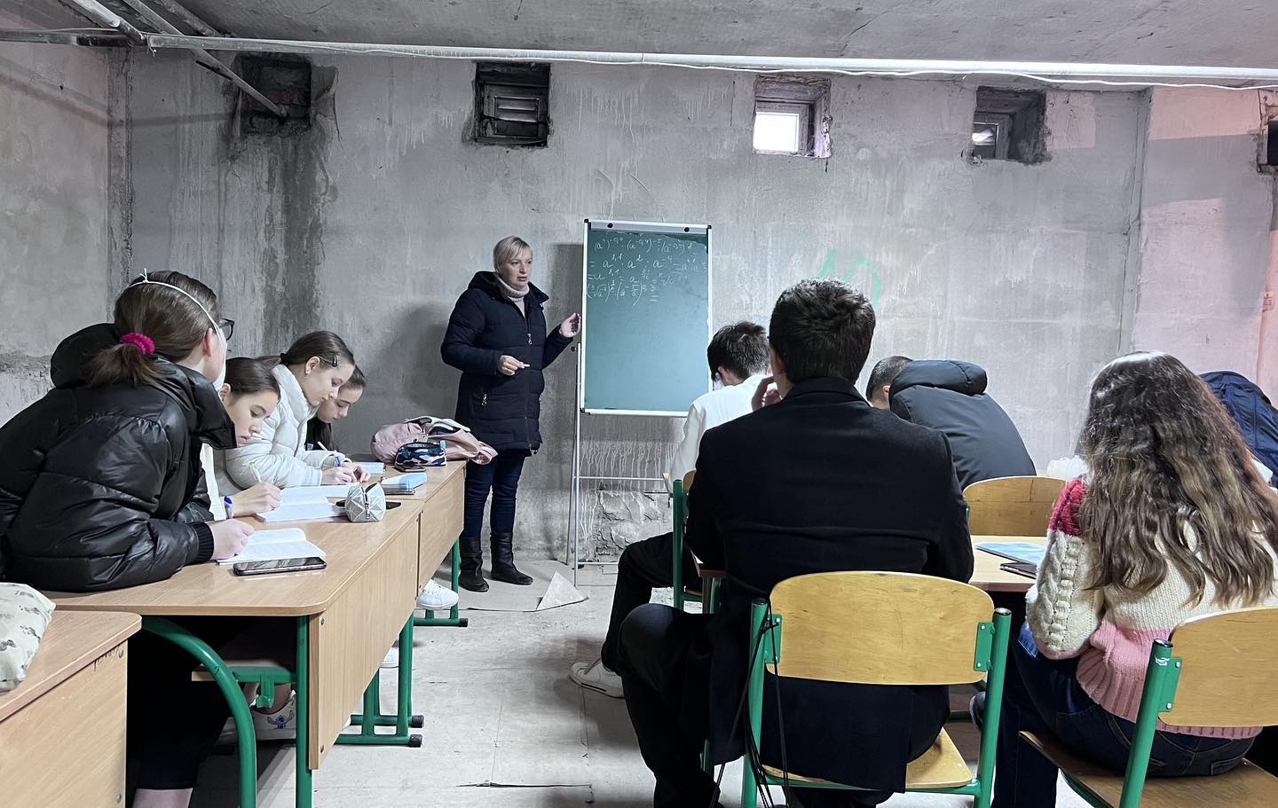 Роман Іванісов: Попри надскладні умови, Україна продовжує вчити своїх дітей