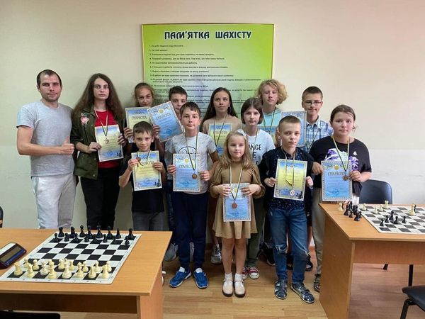 У Рівному відбувся чемпіонат області з шахів серед діток