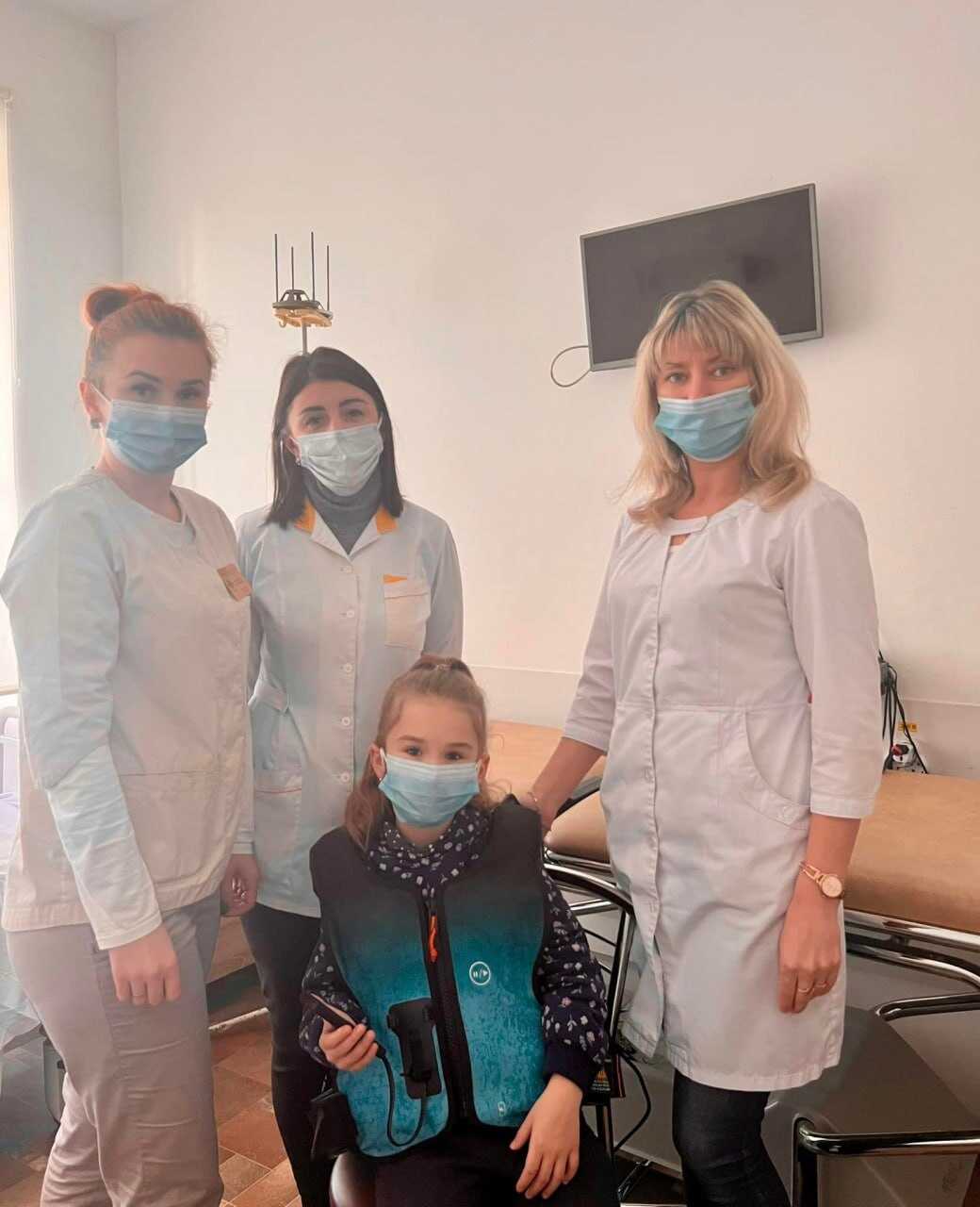 Щоб лікувати муковісцидоз: в одному медпідприємств Рівненщини з'явилося нове обладнання (ФОТО)