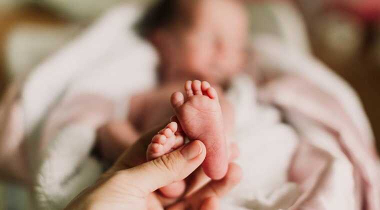 «Поспішайки»: рівненський обласний перинатальний центр виходив двісті передчасно народжених малюків