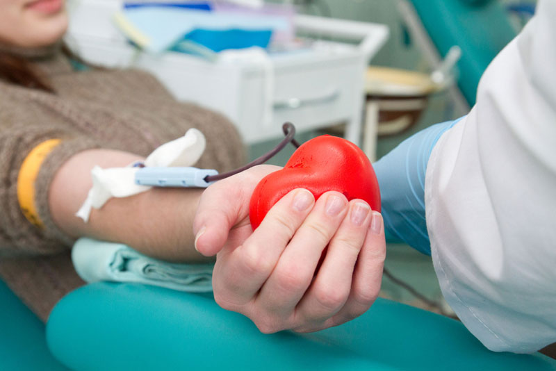 Виїзна бригада центру служби крові вирушить до Дубна: там є бажаючі стати донорами
