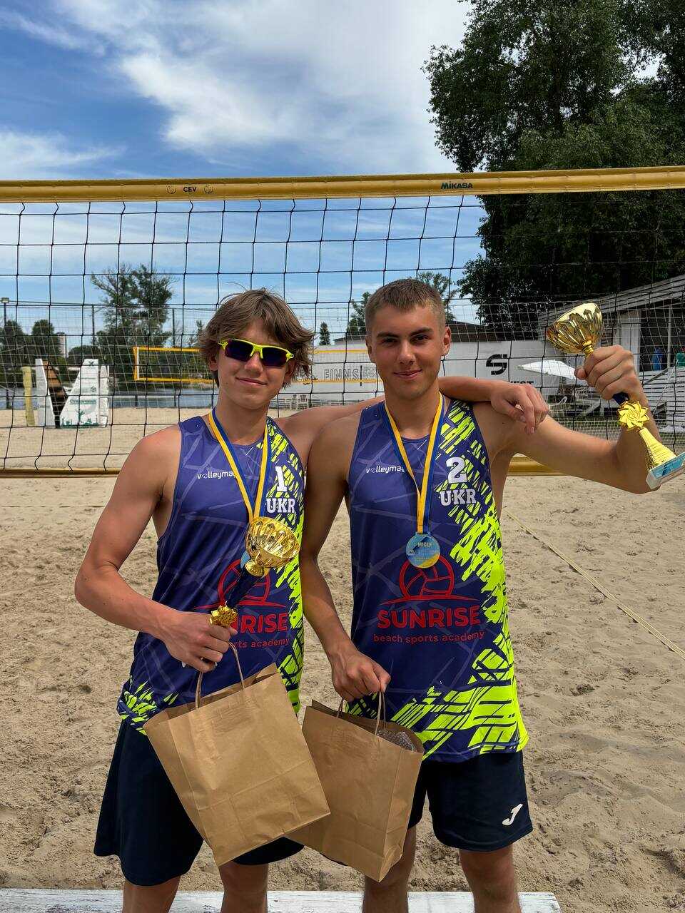 Чемпіонат України з пляжного волейбол в Києві: рівненські спортсмени здобули на змаганнях золото