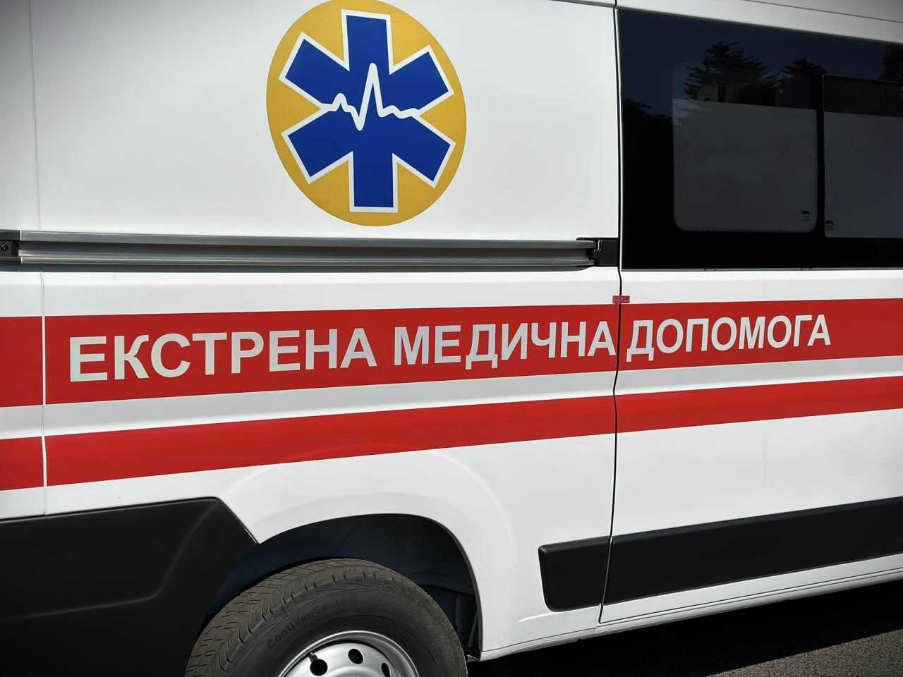 Дві громади на Рівненщині отримають автомобіль екстренки в якості мобільного аптечного пункту