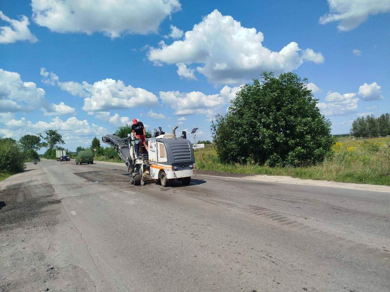 На Березнівщині відремонтують дороги: хто фінансуватиме цю діяльність