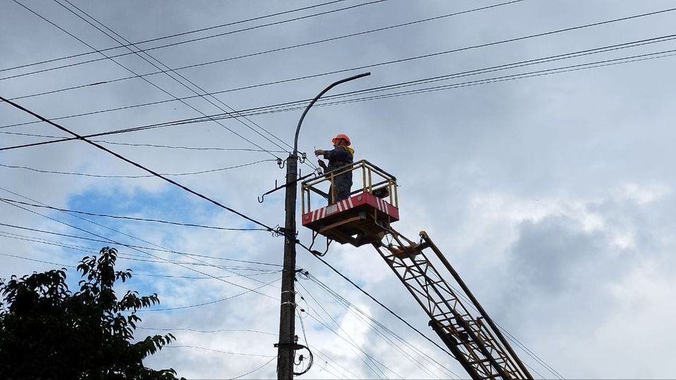 Вуличне освітлення: як воно працює в Рівному