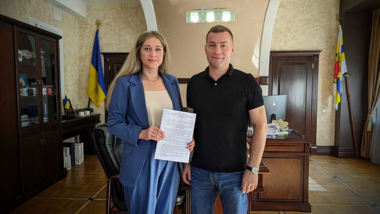 Сьогодні до роботи у Рівненському обласному краєзнавчому музеї стає нова керівниця: хто вона