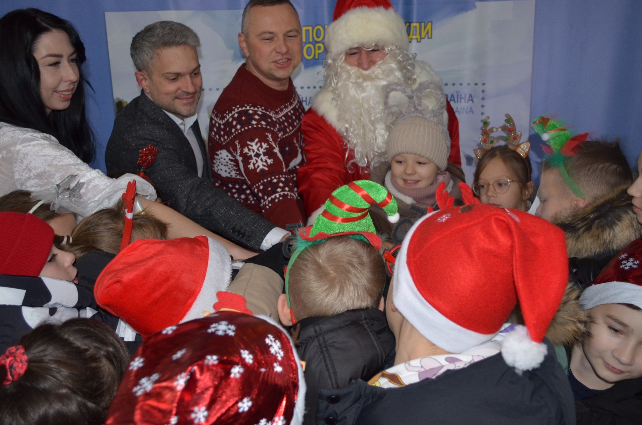 Марку «Лист Святому Миколаю» погасили в Рівному (ФОТО)