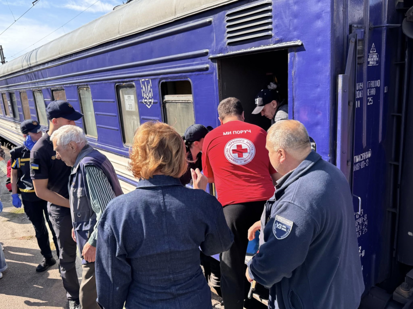 Рівненська область продовжує приймати евакуйованих громадян зі Сходу України