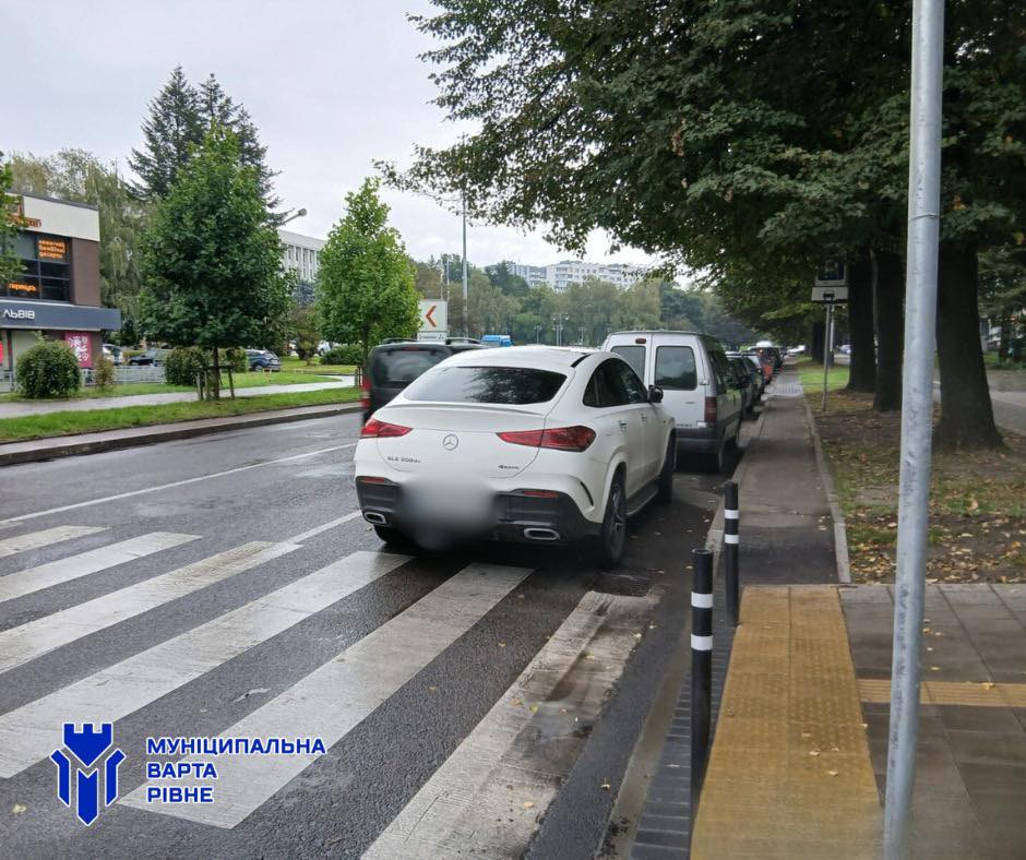 Понад 800 постанов: такий результат роботи Муніципальної варти в Рівному за останній тиждень