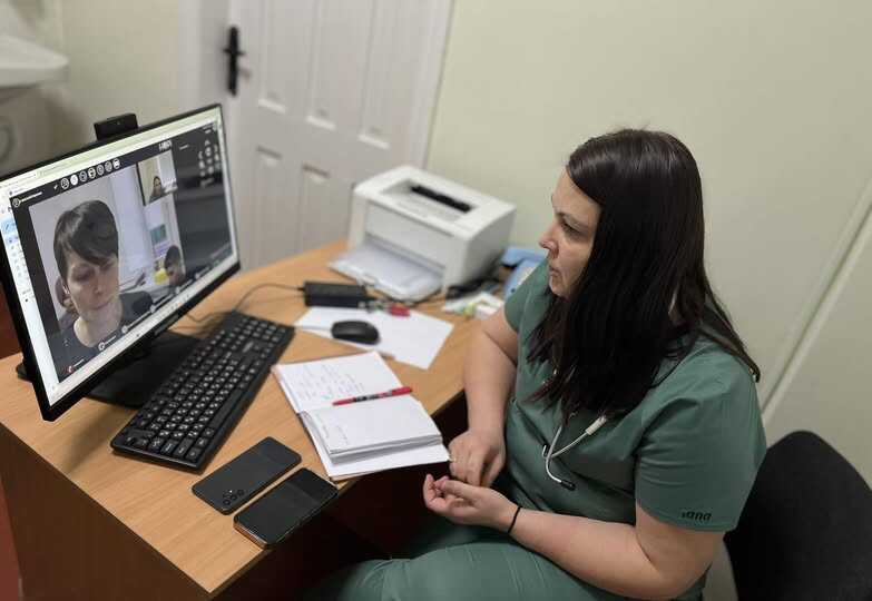 У Рівненській обласній дитячій лікарні провели першу телемедичну консультацію