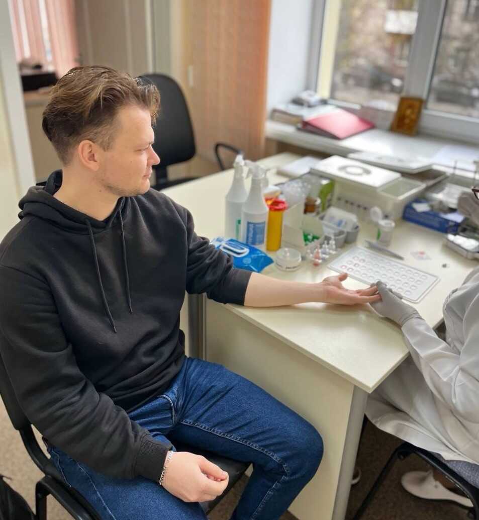 Чекатимуть у цю суботу: в Рівному всіх небайдужих закликають здати кров