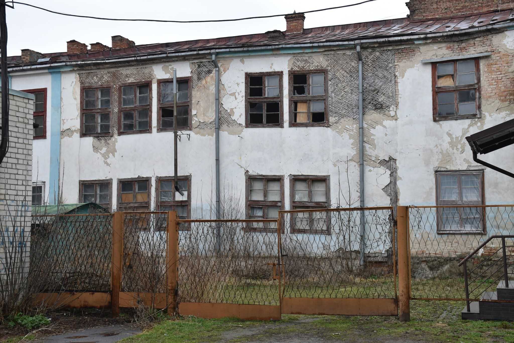 Будівлю на Симона Петлюри, 26, що у Рівному, продали: кому і за скільки