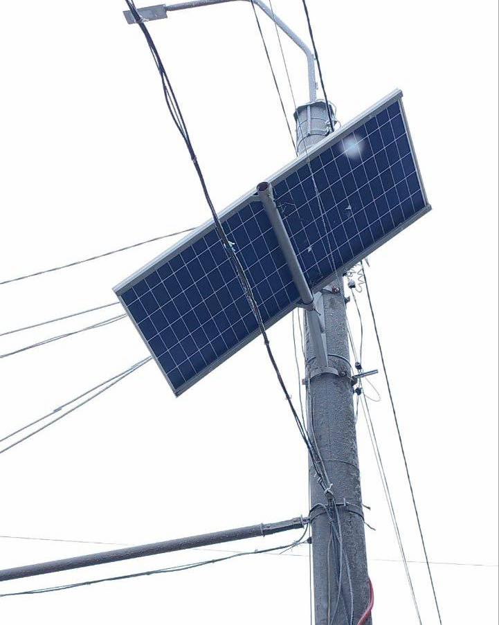 Працюють навіть за відсутності електропостачання: скільки у Рівному світлофорів з альтернативним живленням